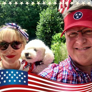 Meet your Posher, Cynthia